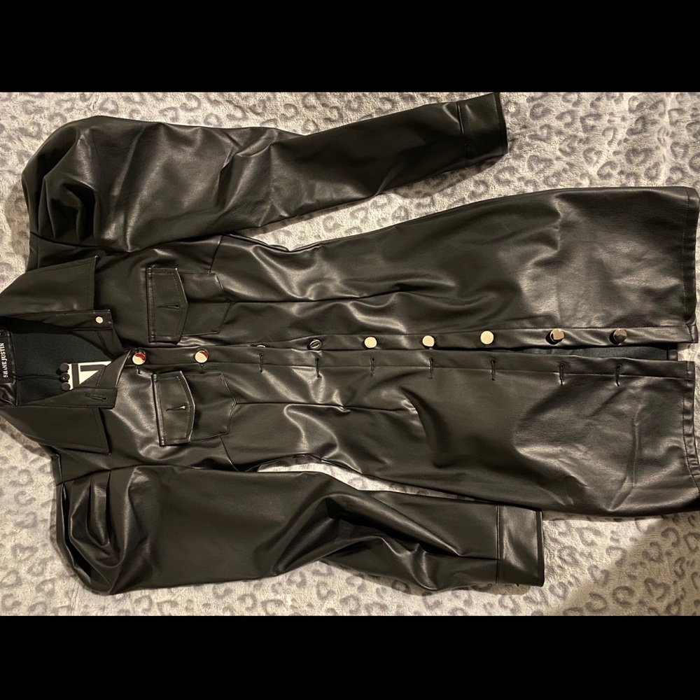 Black faux leather mini dress! 🖤🖤🖤